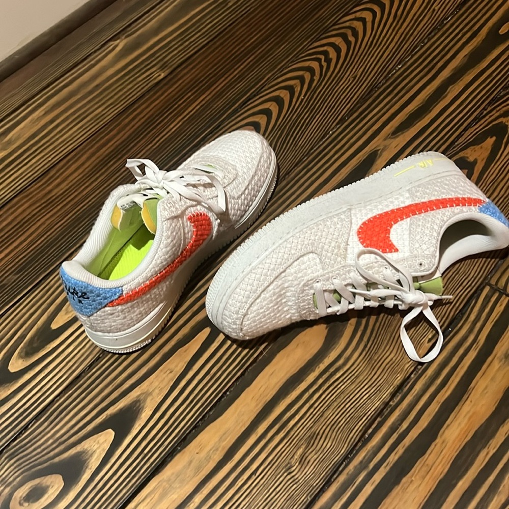 NIKE AR1’s